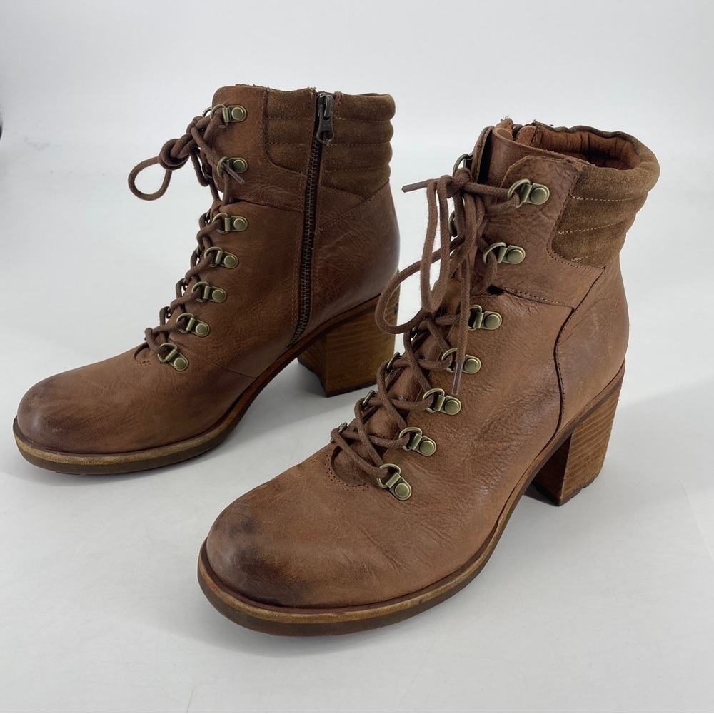 KORK-EASE Brown Lace Up Ankle Boots 
Disna 10 M